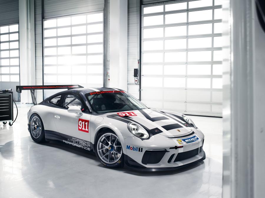  Porsche 911 GT3 Cup 2017 года  (фото 5 из 6)